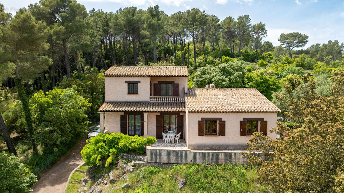 Maison à FIGANIERES