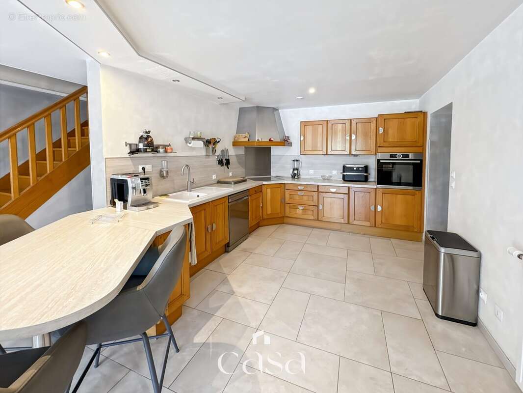Maison 181 m² à Bons-Tassilly  - photo 3