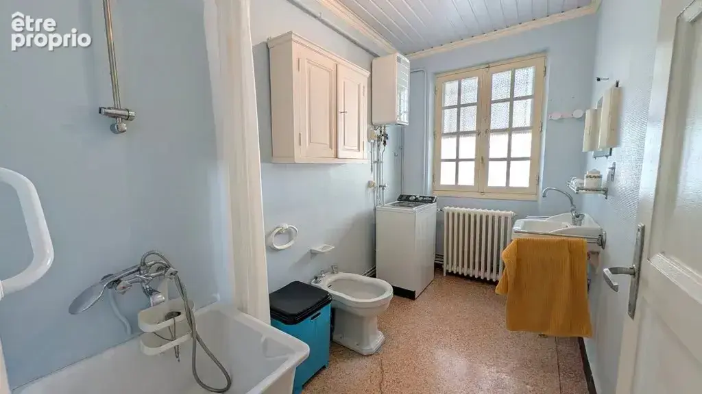 LE VAL villa à rénover sur 19.430m² de terrain - photo 7