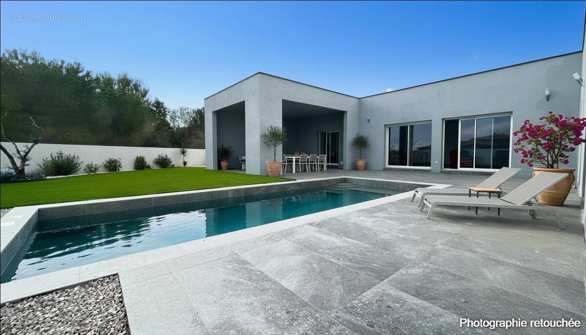 Maison à ESPONDEILHAN