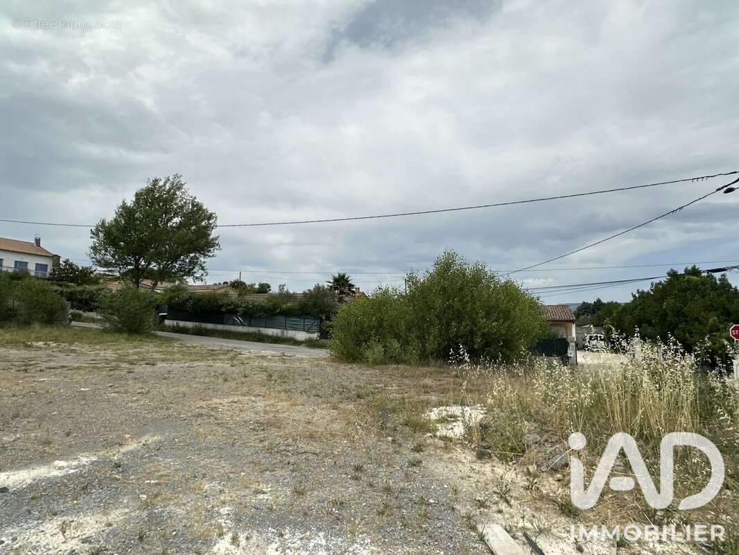 Terrain 563 m² à Lavilledieu  - photo 3