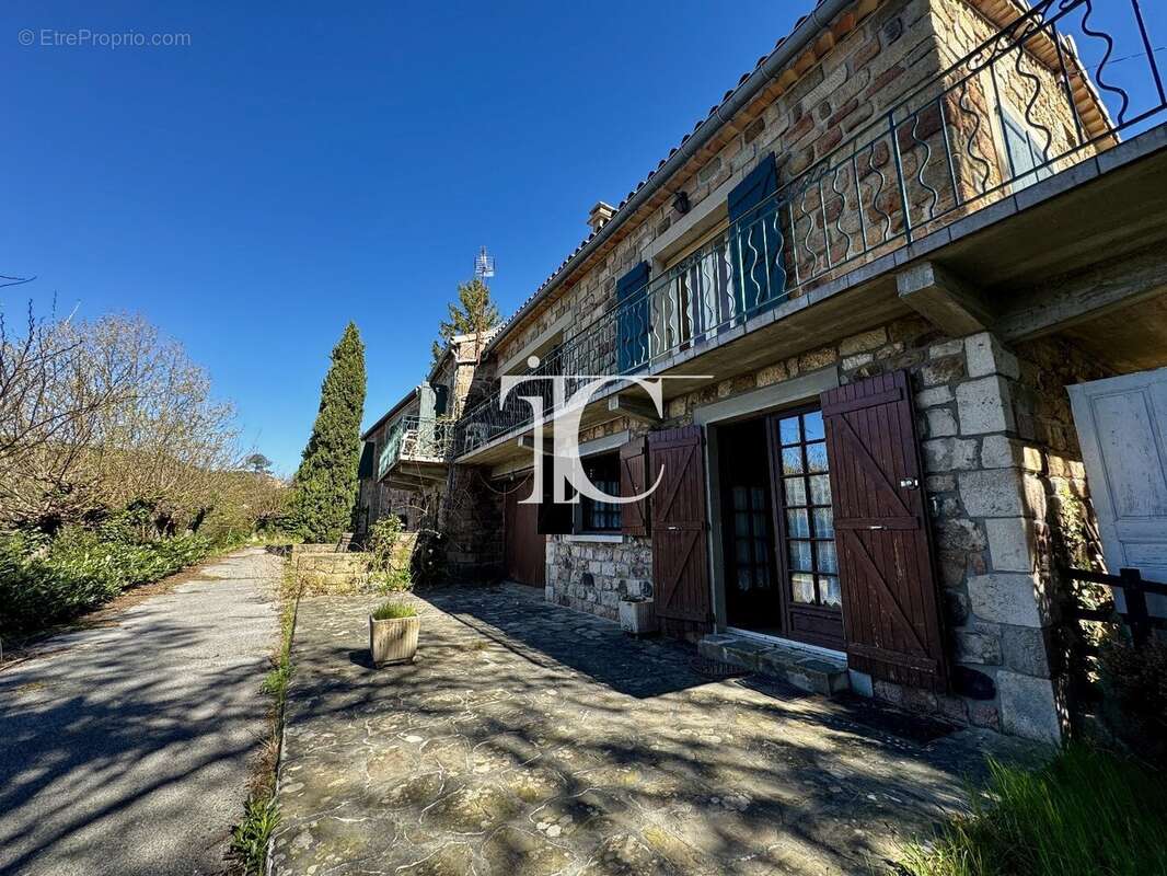 Maison à PLANZOLLES