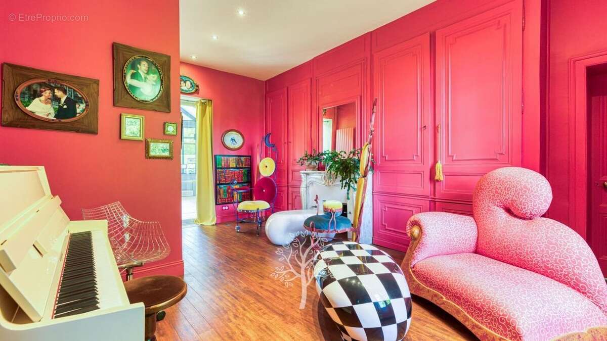 Maison 241 m² à Lucy  - photo 1311