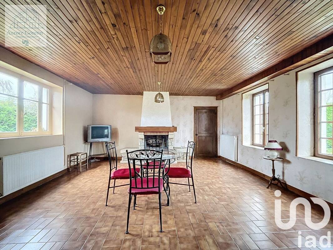 Photo 1 - Maison à NEUILLY-EN-DUN