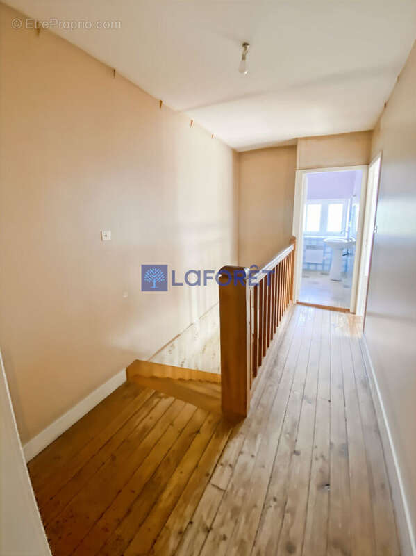 Maison ancienne Crouzilles 5 pièce(s) 115 m2 - photo 5