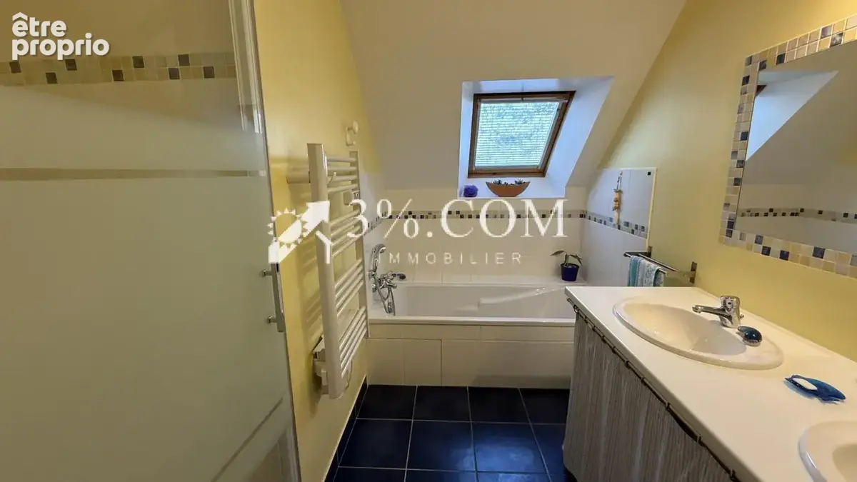 Proche Bourg maison de 144m2 5 Chambres - photo 9