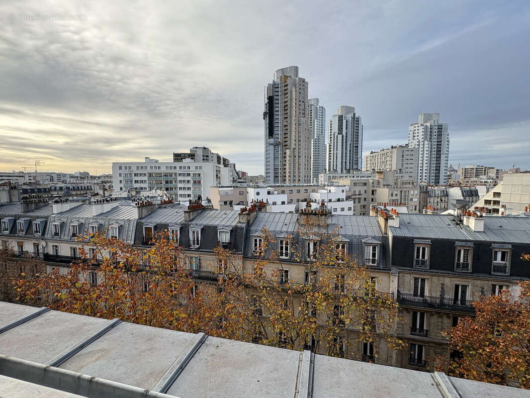 Appartement à PARIS-19E