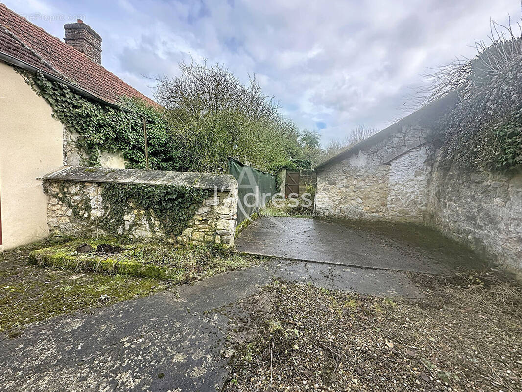 Maison à NANTEUIL-LE-HAUDOUIN