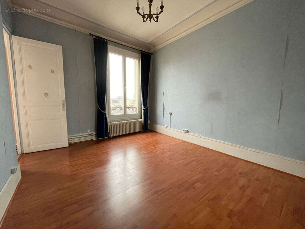 Appartement à LE RAINCY
