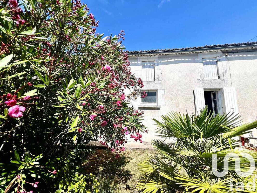 Photo 1 - Maison à BREUILLET