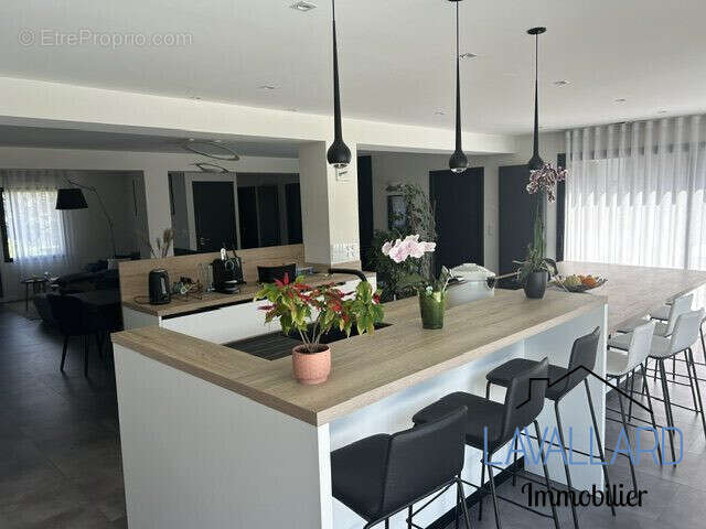 Maison 180 m² à Bacouel-Sur-Selle  - photo 3