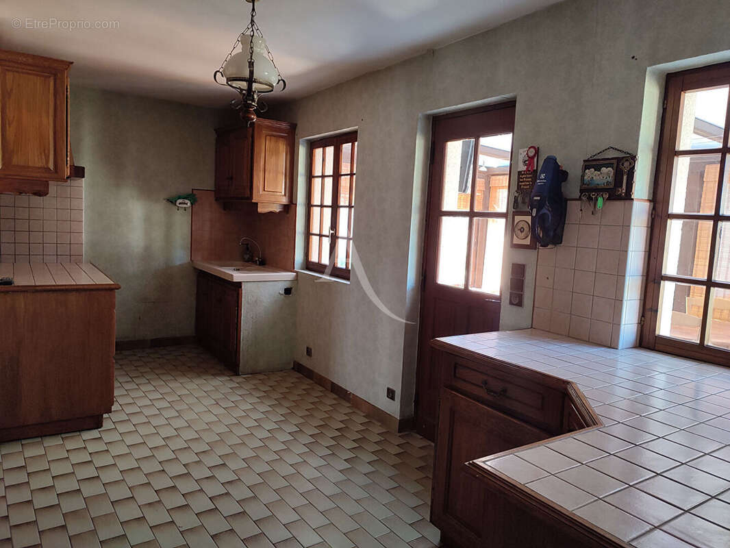 Maison à PIERREFITTE-SUR-SAULDRE