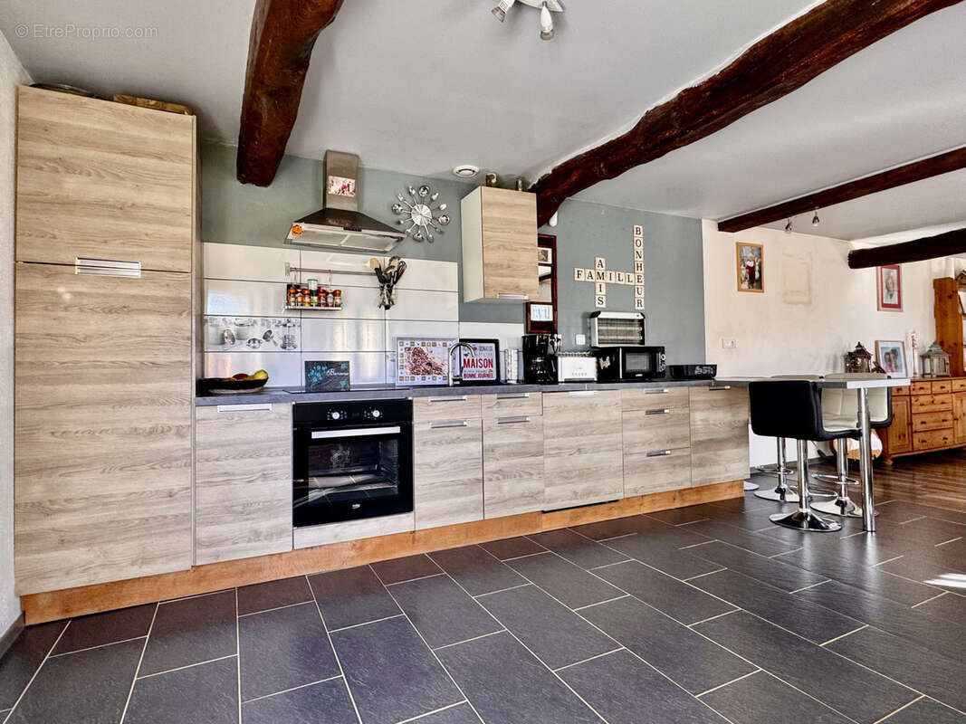 Maison à GUEUTTEVILLE-LES-GRES