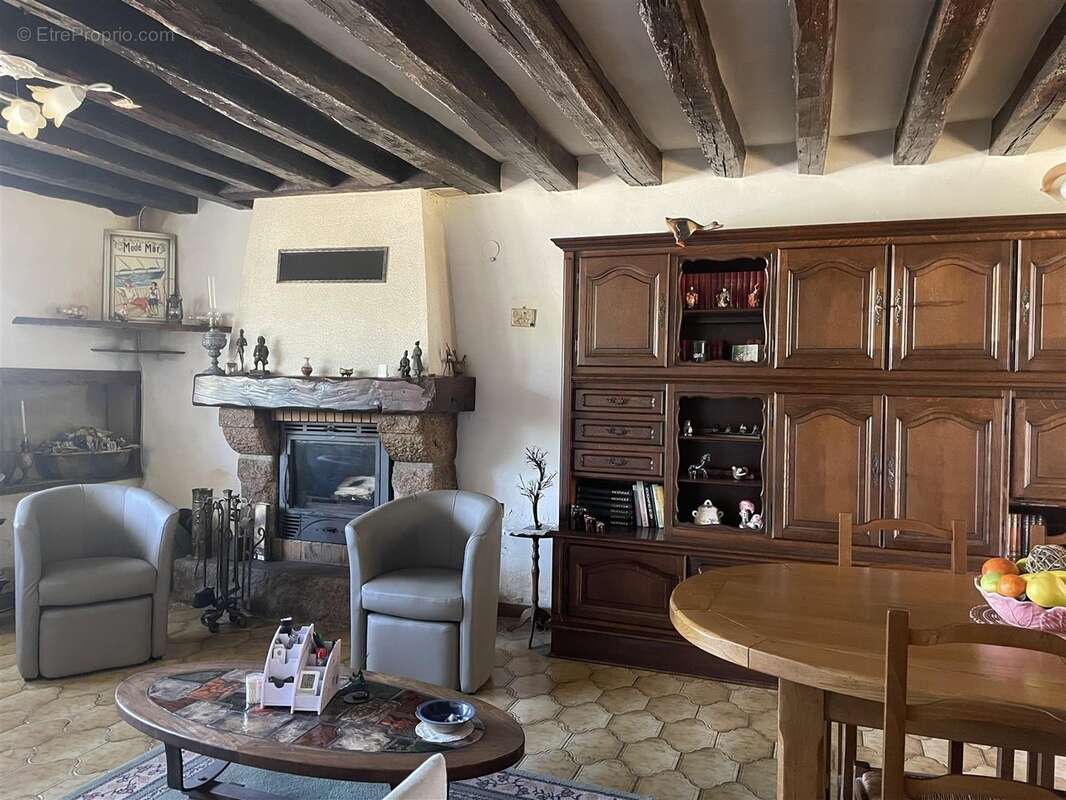 Maison à SOLERS