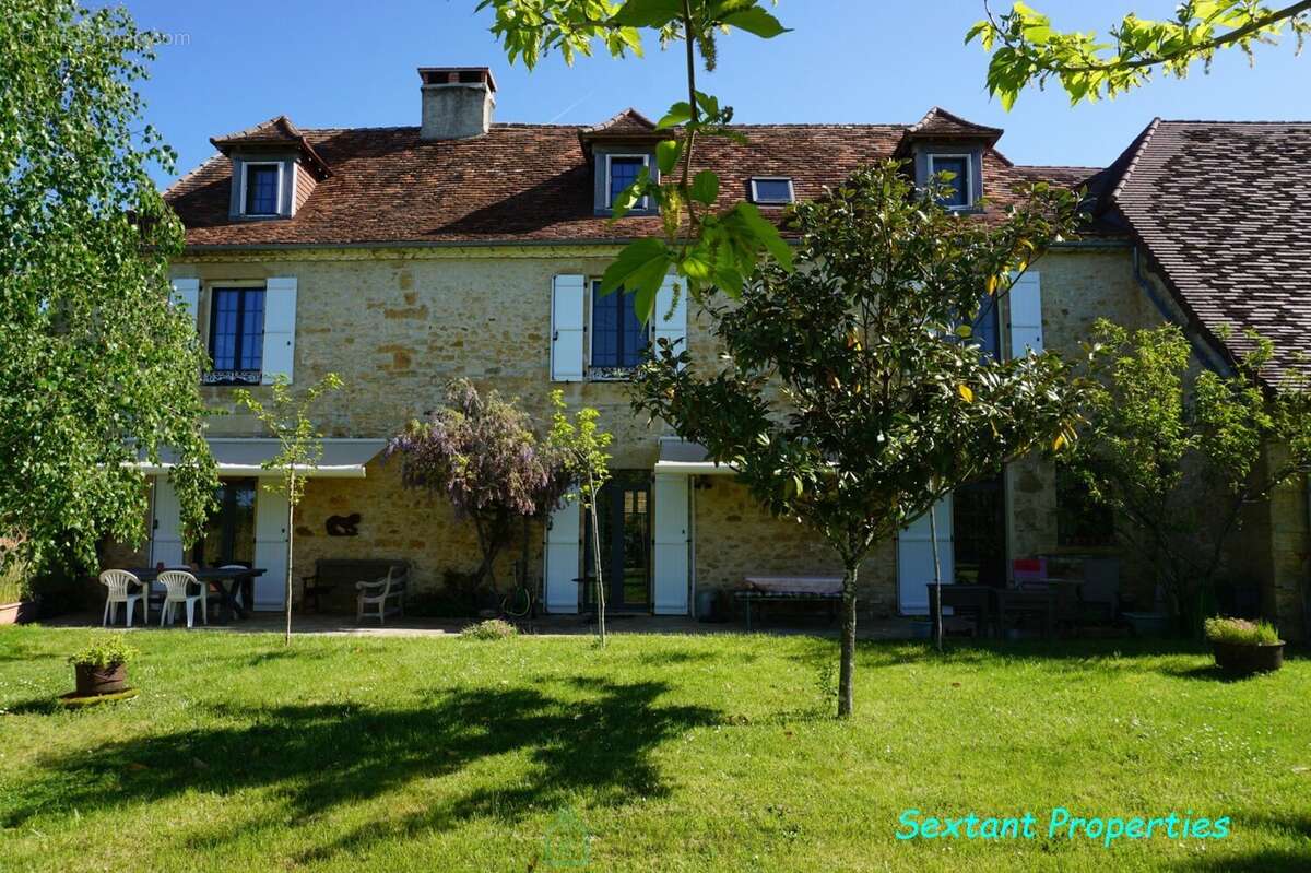 Maison à EXCIDEUIL