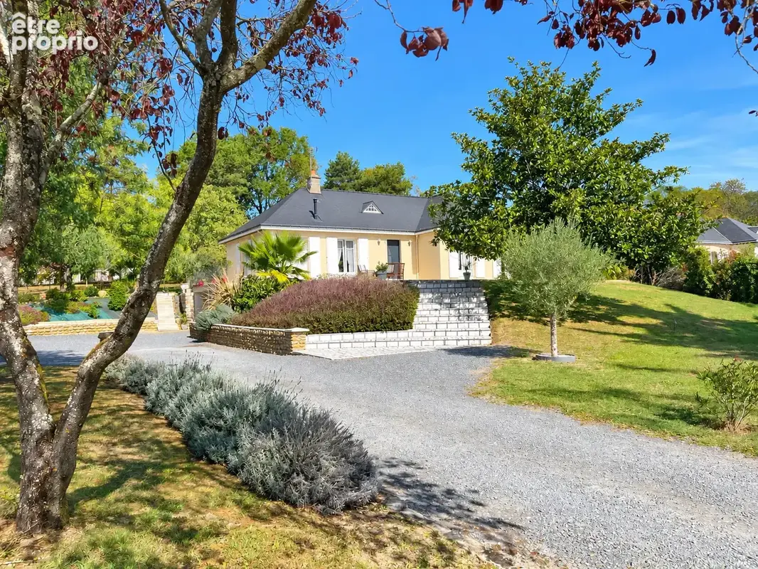 Photo Maison à Allonnes au prix de 385 000€