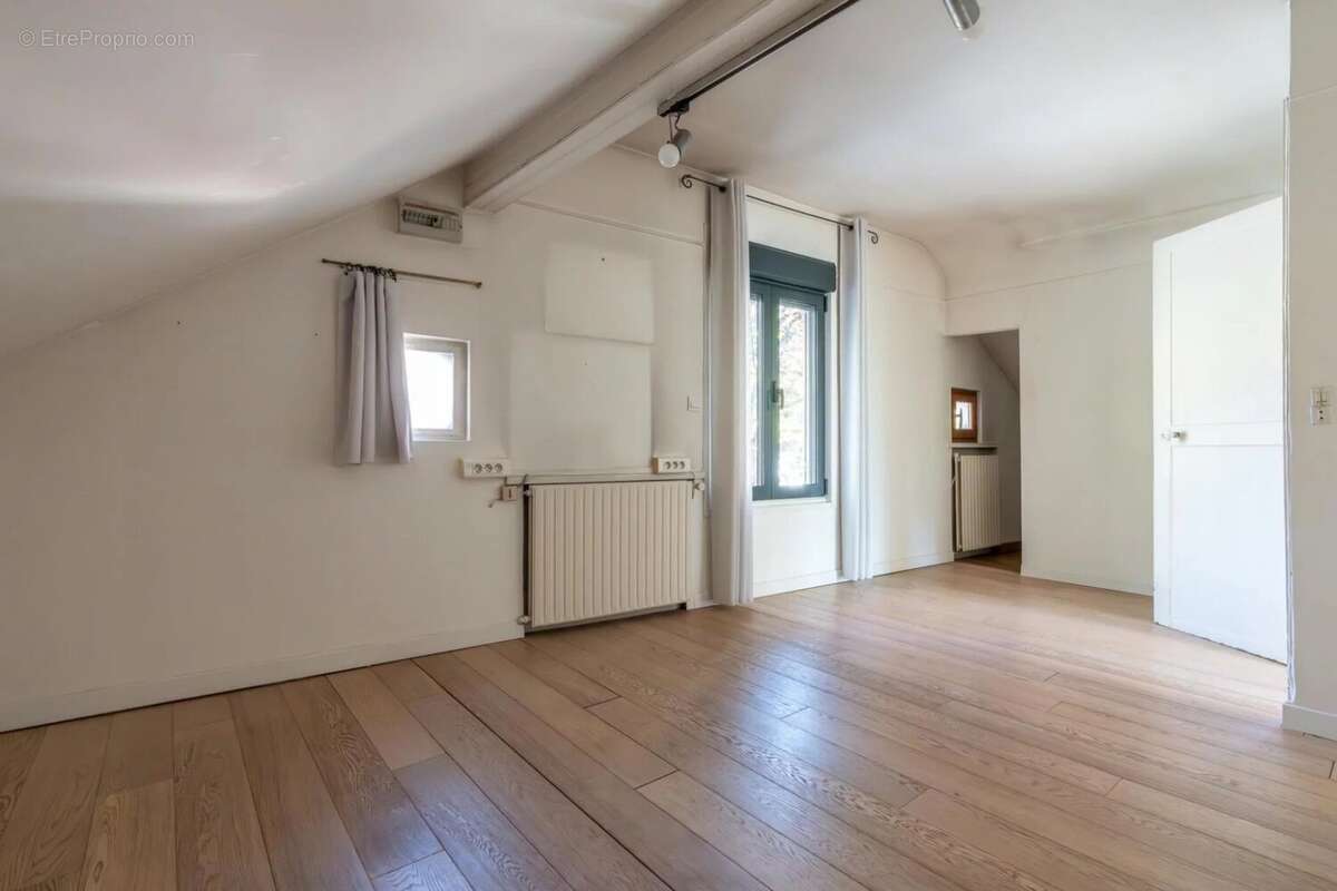 Maison à NOGENT-SUR-MARNE