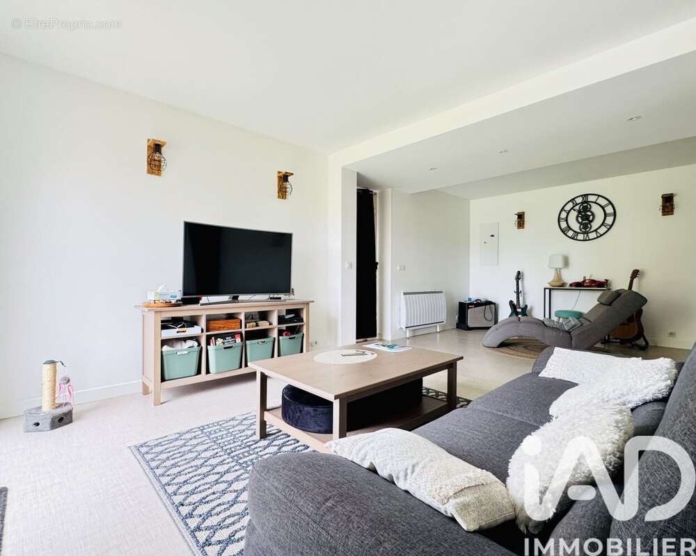 Maison 170 m² à Madirac  - photo 2
