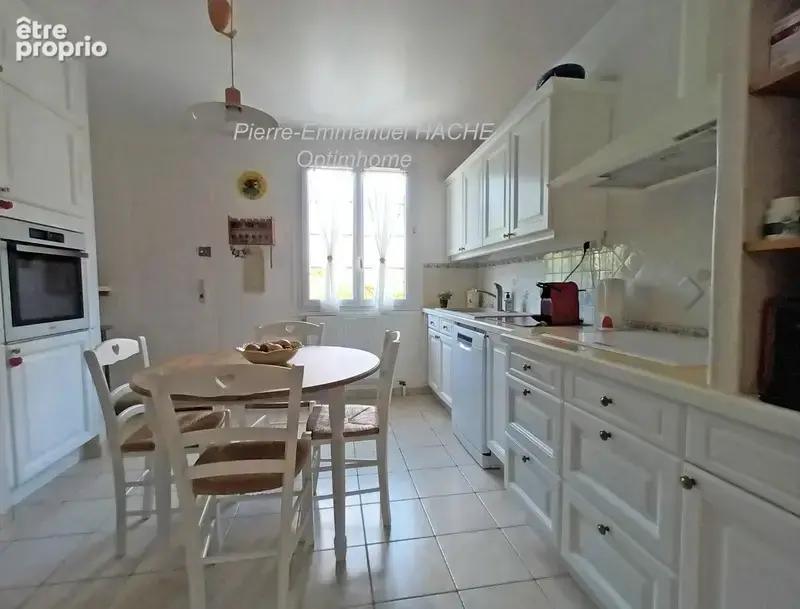 A proximite du lycee international de saint germain en laye, sur la commune de chambourcy - photo 8