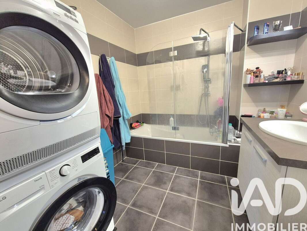 Photo 8 - Appartement à ALLONZIER-LA-CAILLE