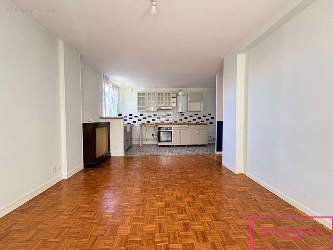 Appartement à BAGNEUX