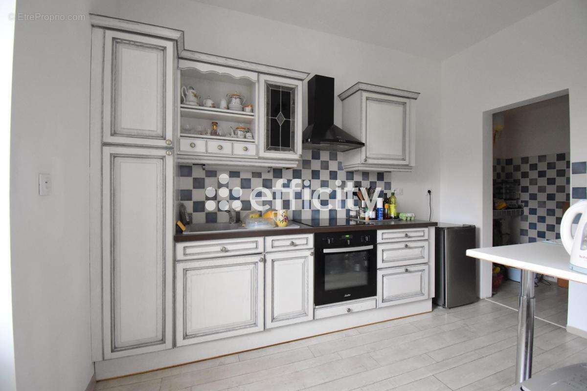 Appartement à MONTCEAU-LES-MINES