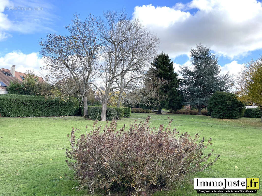 Maison à MONTIGNY-LE-BRETONNEUX