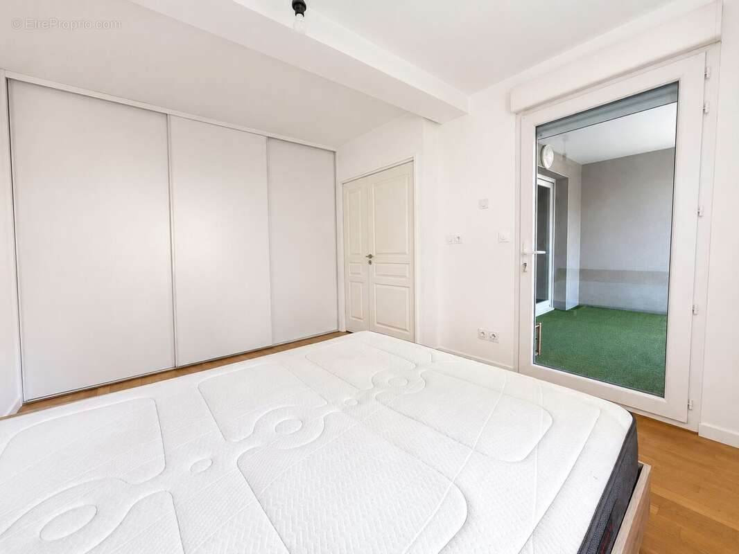 Appartement 50 m² à Givors  - photo 5