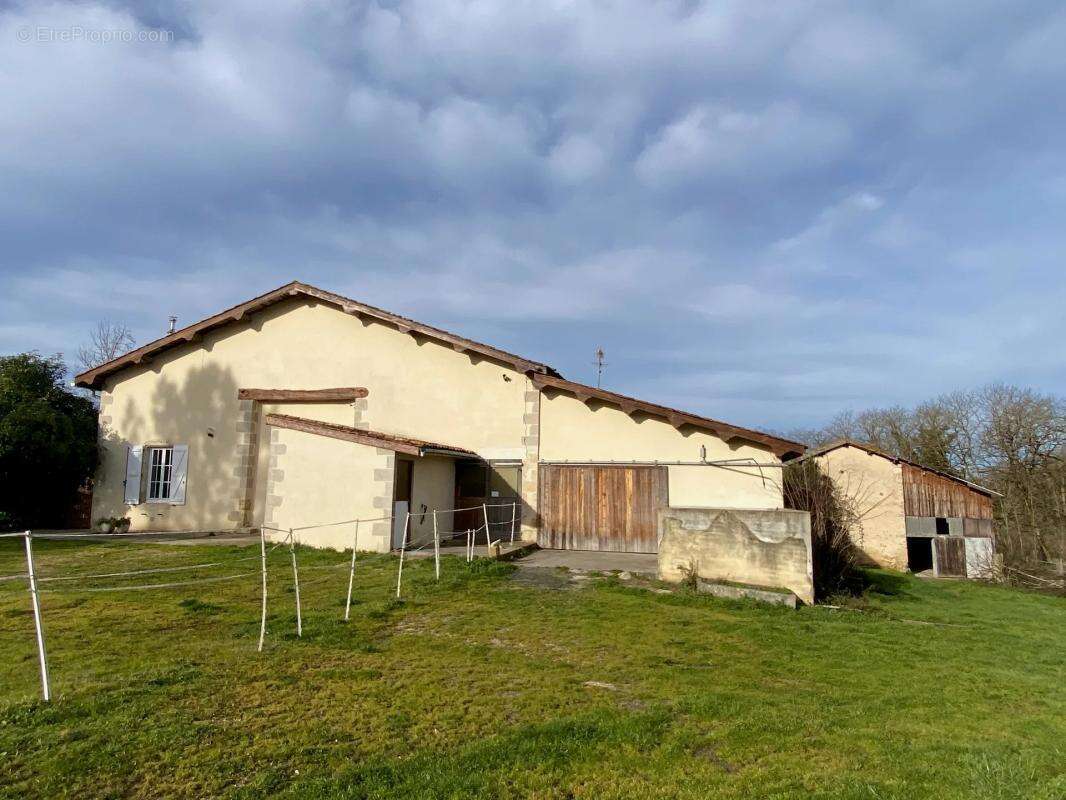 Maison à GANS