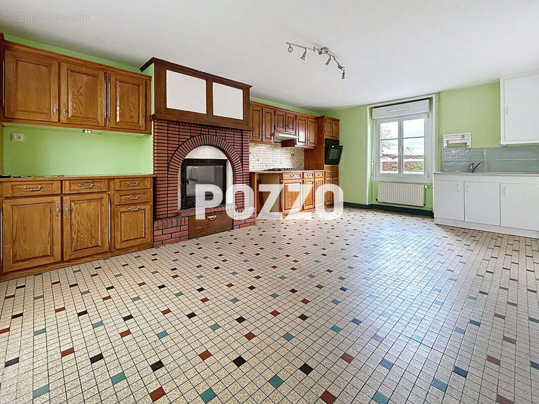 Maison à LE BENY-BOCAGE