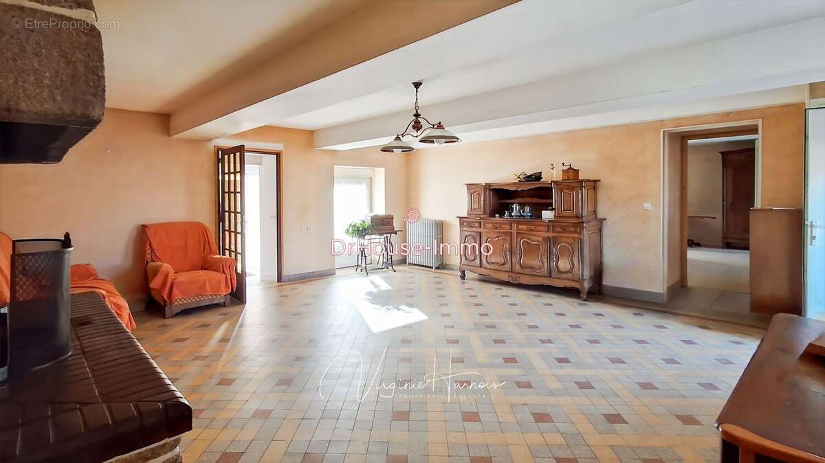 Maison à LA FERTE-MACE