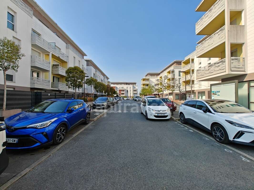 Dpt Essonne (91), à vendre MONTLHERY appartement T1 [résidence récente] - photo 6