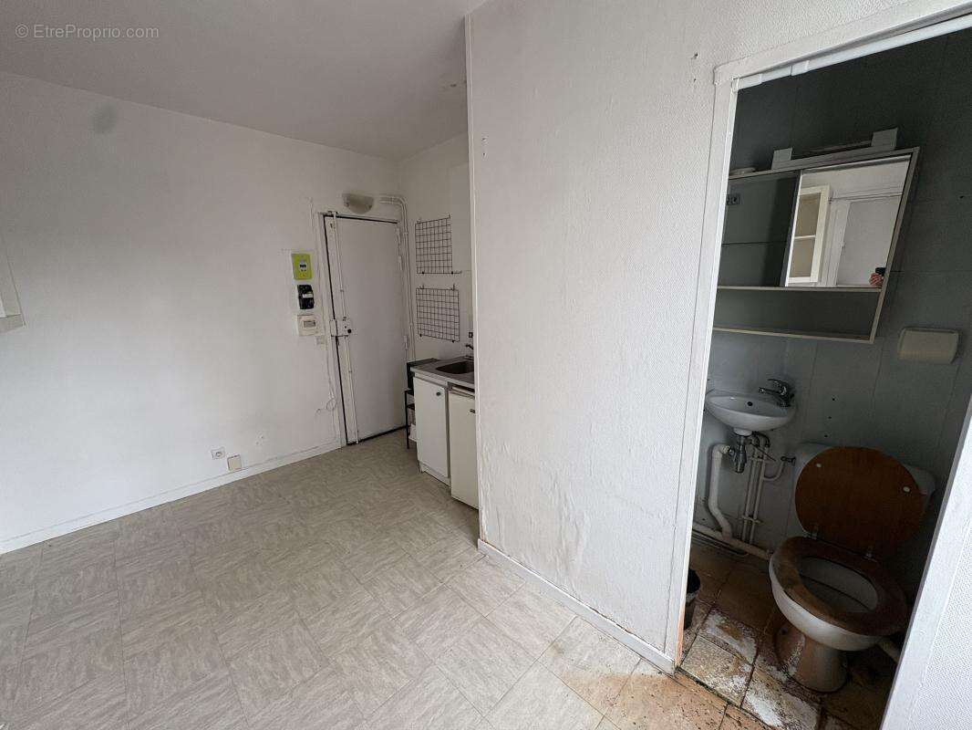 Appartement à PARIS-11E