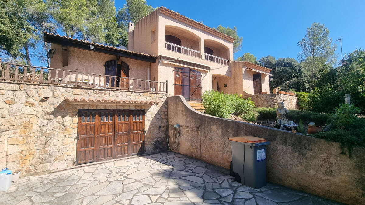 Maison à SAINT-RAPHAEL