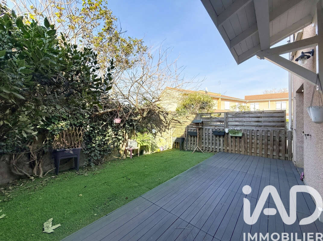 Maison 87 m² à Villeurbanne  - photo 2