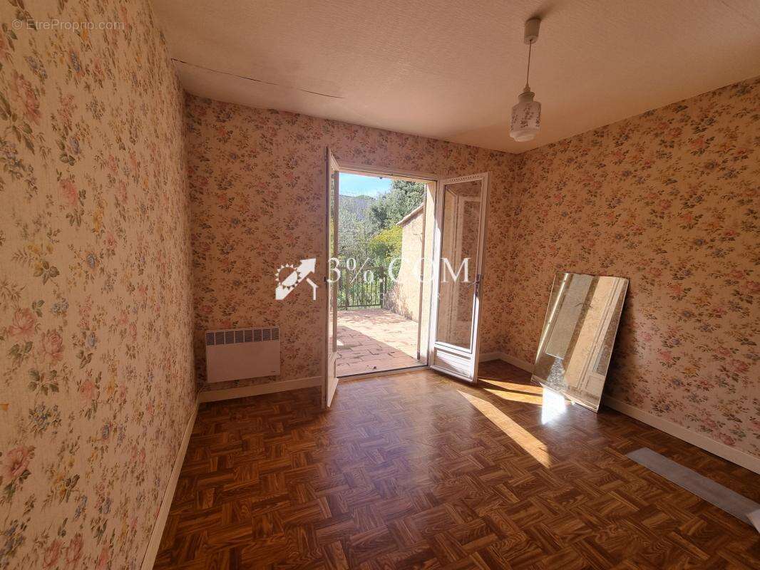 Nyons 2mn du centre : villa 3 chambres - garage  - jardin cl - photo 8
