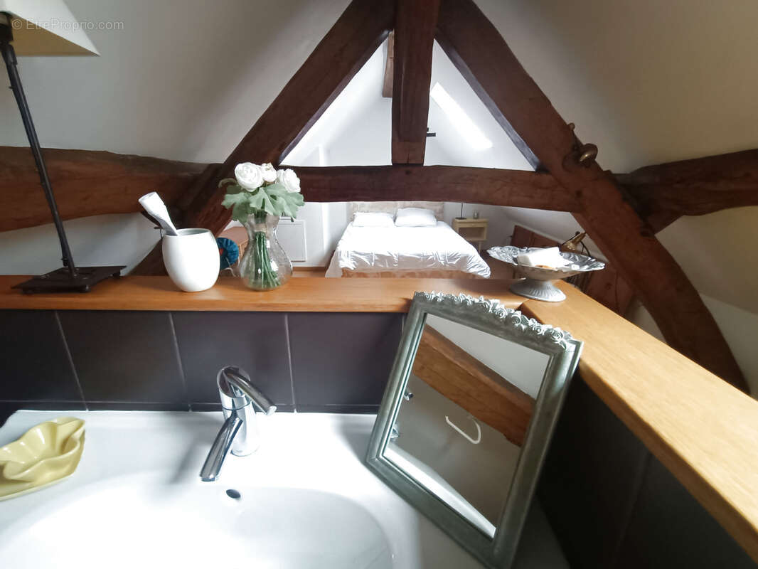 Maison à LOUCHY-MONTFAND