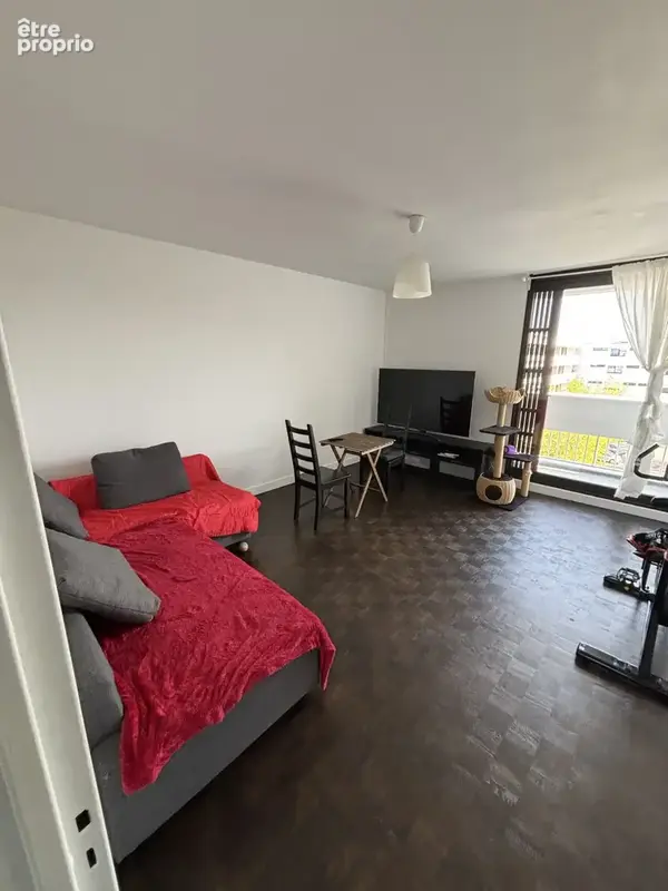 Appartement à SAINT-CYR-L'ECOLE