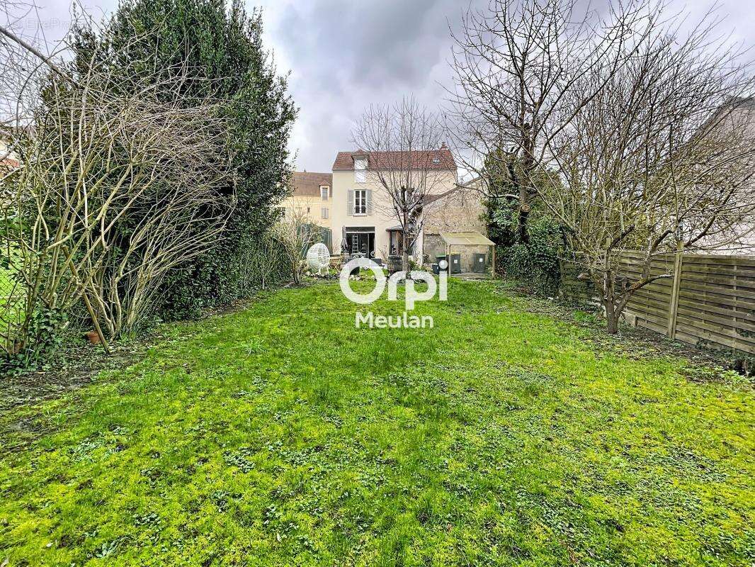 Maison à HARDRICOURT