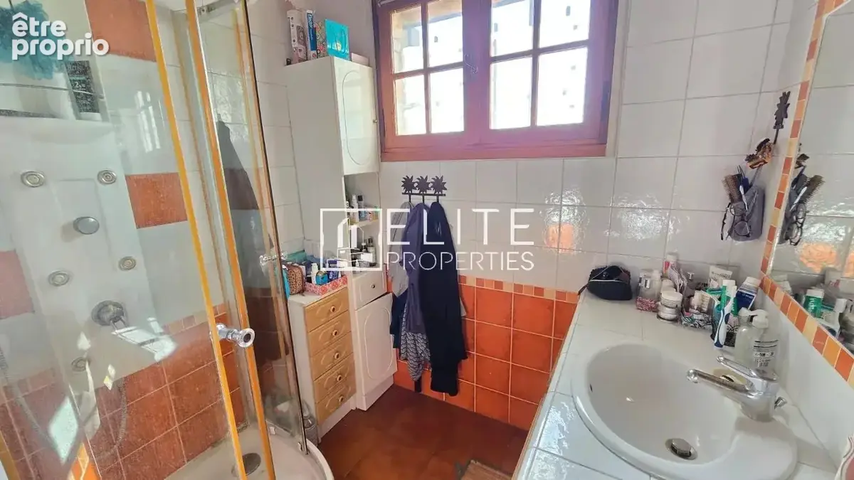 Maison en pierre 265m² + piscine - 2 appartements + studio – mouans-sartoux - photo 20