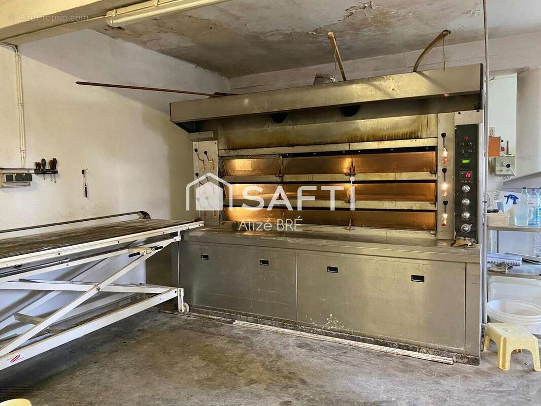 Photo 2 - Commerce à PLEUBIAN