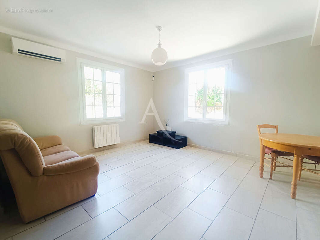 Maison à FRONTIGNAN