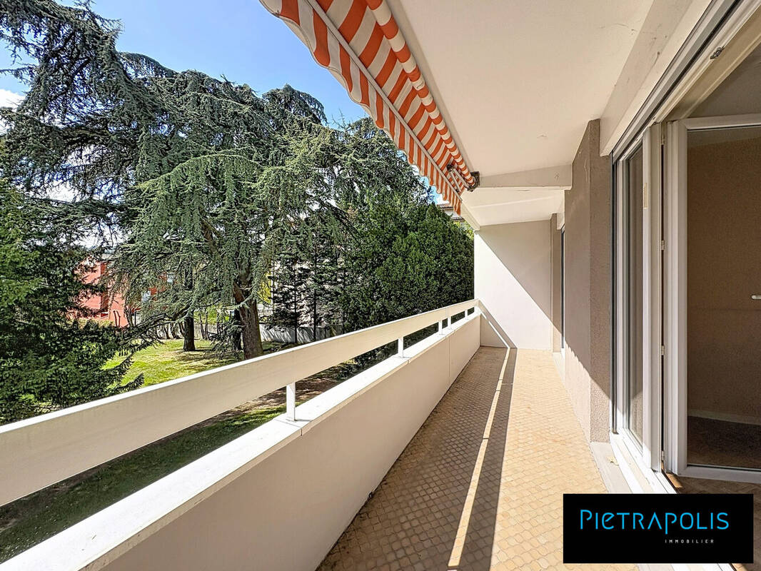 Appartement à FONTAINES-SUR-SAONE