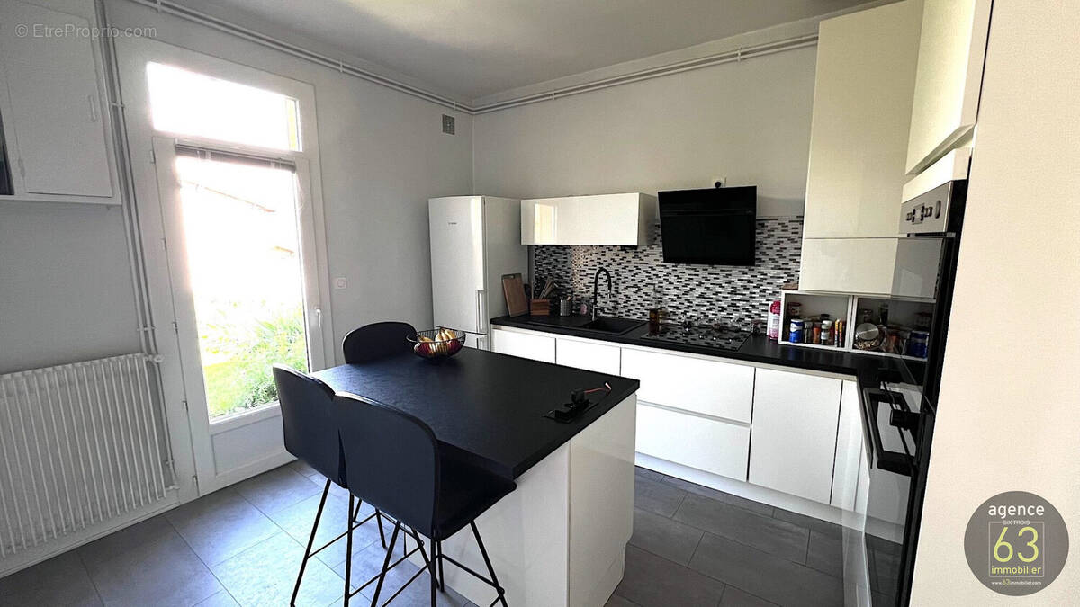 Maison à CLERMONT-FERRAND