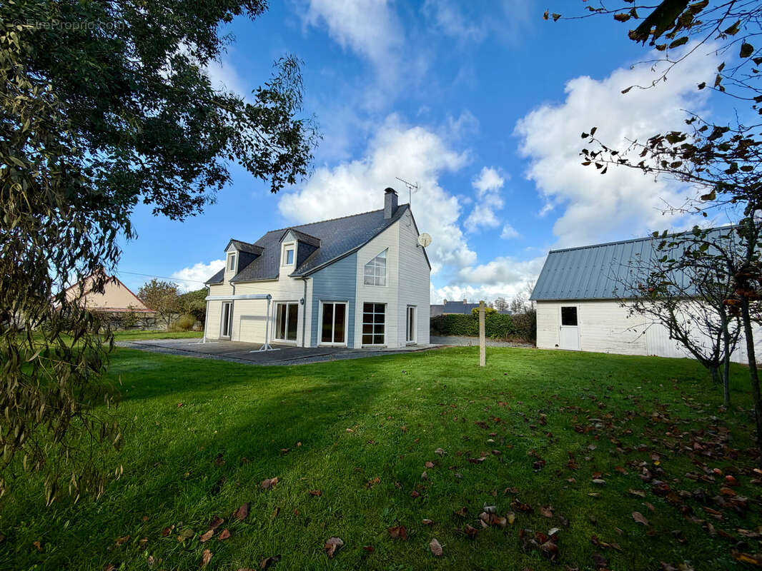 Maison à GOUVILLE-SUR-MER