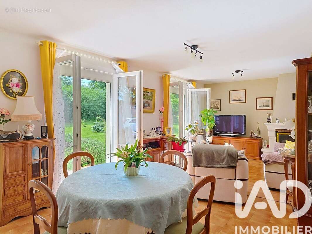 Photo 3 - Maison à CHATILLON-SUR-THOUET