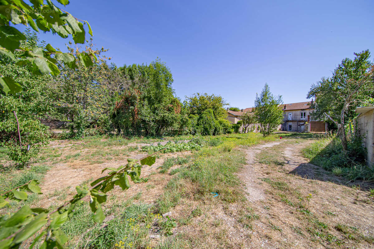 Maison de ville avec grand jardin - photo 13