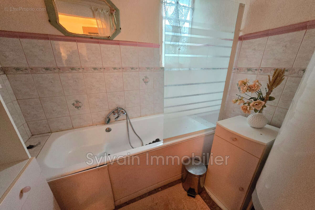 Maison 122 m² à Grandvilliers  - photo 6
