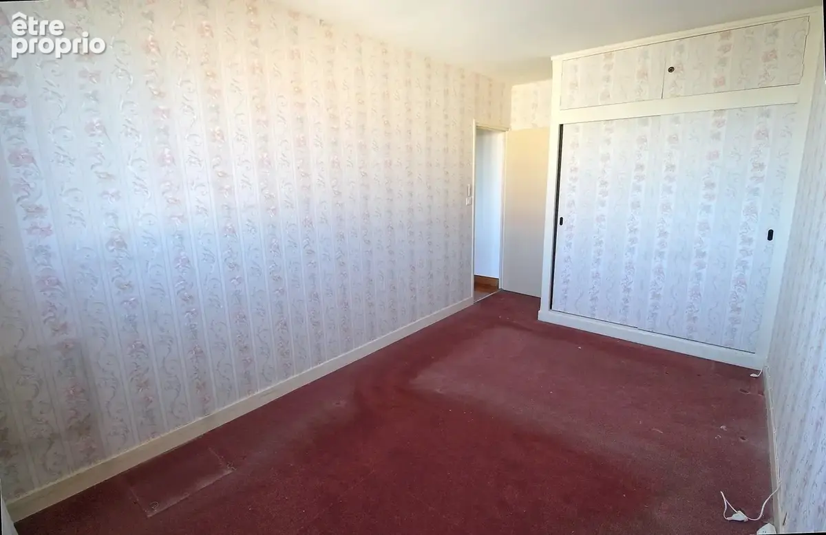 Appartement 4 pièces 74 m² à vendre à Saint-Etienne-Du-Rouvray (76800) - photo 14