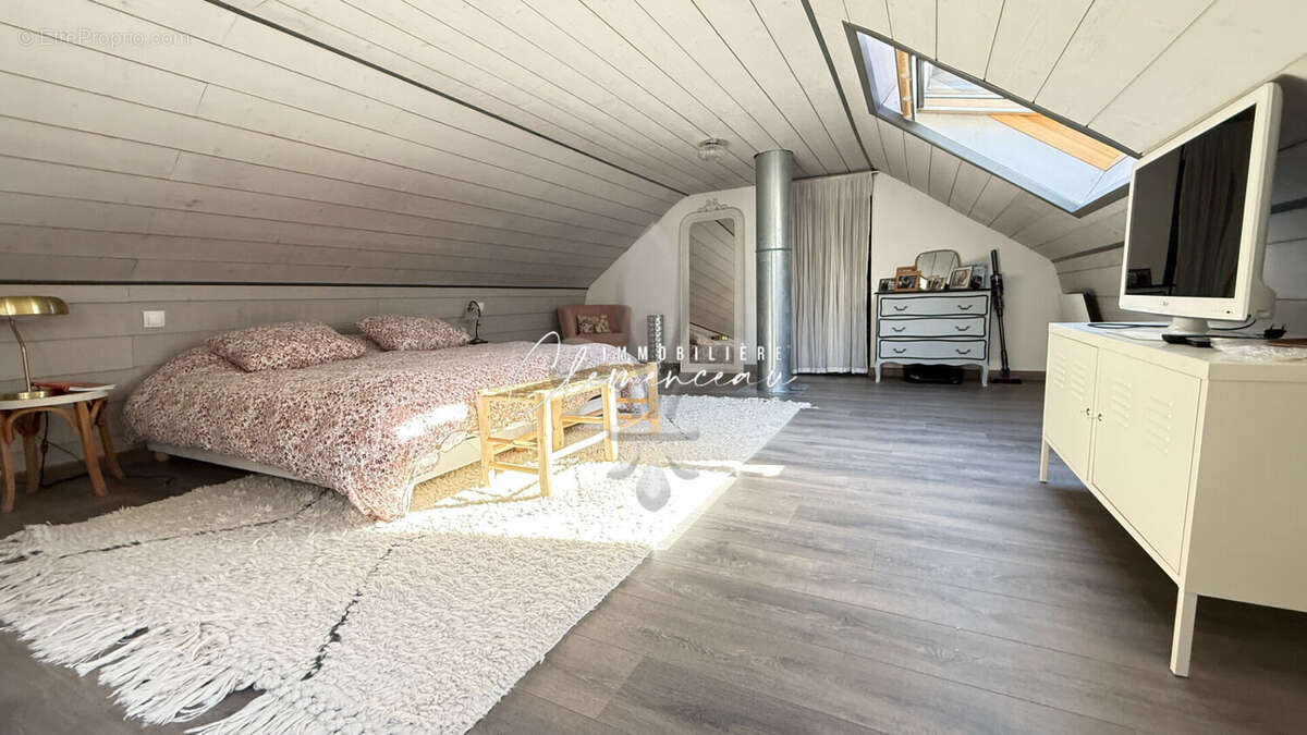 À vendre - Maison récente 7 pièces - Villennes-sur-Seine - photo 10